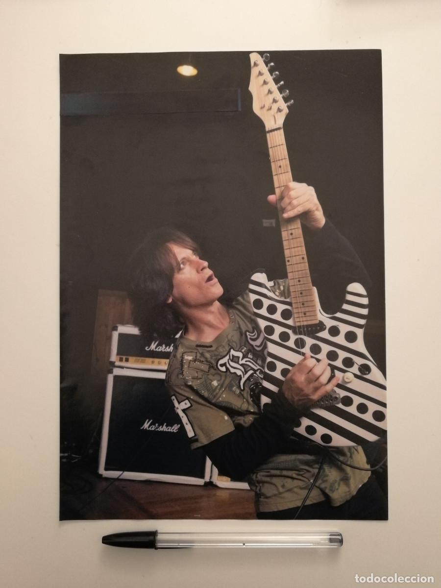 Photos of Singers: LAMINA ACARTONADA -A4- Chris Impellitteri - HEAVY METAL - HARD ROCK - GUITAR HERO