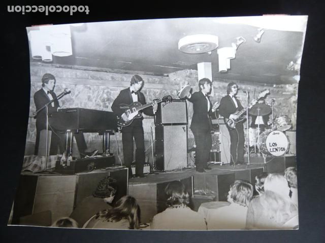 Photos de Chanteurs et Chanteuses: LOS LENTOS CONJUNTO MUSICAL 1970 ANTIGUA FOTOGRAFIA ORIGINAL 24 X 18 CM