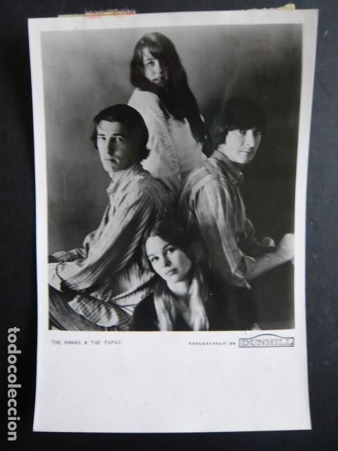 Photos de Chanteurs et Chanteuses: THE MAMAS AND THE PAPAS CONJUNTO MUSICAL ANTIGUA FOTOGRAFIA ORIGINAL 13 X 10 CM