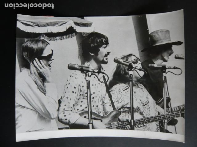 Photos de Chanteurs et Chanteuses: THE MAMAS AND THE PAPAS CONJUNTO MUSICAL ANTIGUA FOTOGRAFIA ORIGINAL 18 X 24 CM