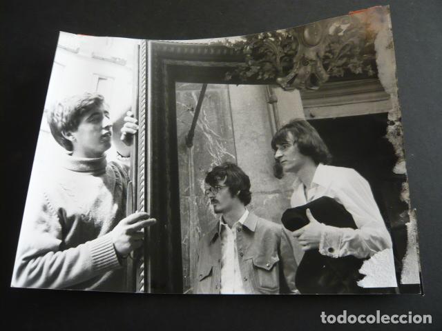 Photos of Singers: JOSE Y MANUEL CONJUNTO MUSICAL ANTIGUA FOTOGRAFIA ORIGINAL 1972 18 X 24 CM