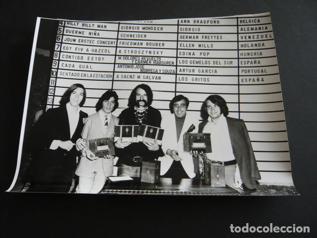 Fotos von Musikern: LOS GRITOS CONJUNTO MUSICAL ANTIGUA FOTOGRAFIA ORIGINAL 1970 18 X 24 CM