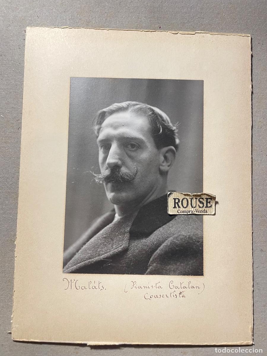 Photos de Chanteurs et Chanteuses: MUSICA - ANTIGUA FOTOGRAFIA - MAL&Aacute;TS ( PIANISTA CATAL&Aacute;N CONSERTISTA ) MONTADA SOBRE CARTULINA , TEXT