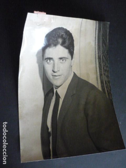 Fotos von Musikern: SACHA DISTEL CANTANTE ANTIGUA FOTOGRAFIA 24 X 18 CM