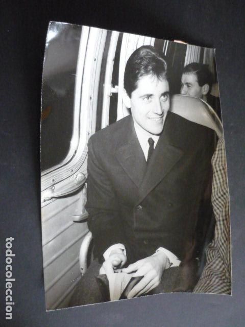 Fotos de Cantantes: SACHA DISTEL CANTANTE ANTIGUA FOTOGRAFIA 24 X 18 CM