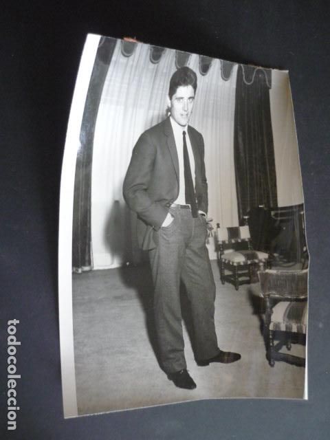 Fotos von Musikern: SACHA DISTEL CANTANTE ANTIGUA FOTOGRAFIA 24 X 18 CM