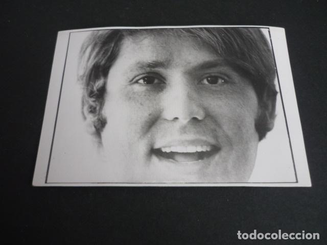 Photos of Singers: RAPHAEL CANTANTE ANTIGUA FOTOGRAFIA 8,5 X 12,5 CM