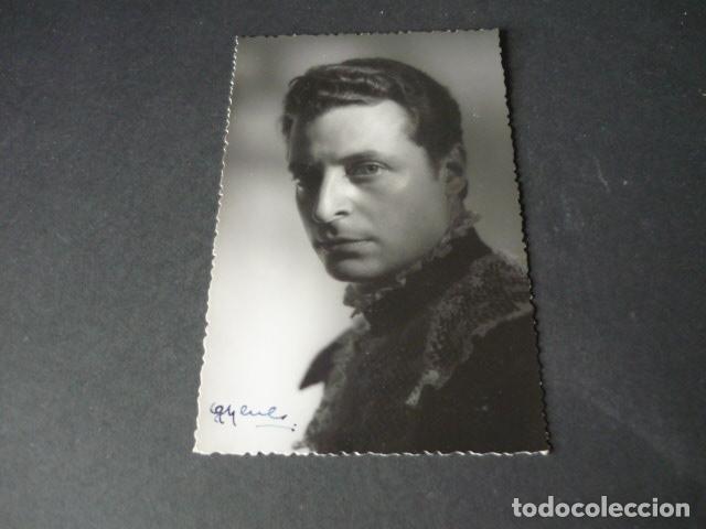 Foto di Cantanti: ALFREDO KRAUS TENOR CANTANTE ANTIGUA FOTOGRAFIA POR GYENES FOTOGRAFO MADRID 8,5 X 13,5 CM