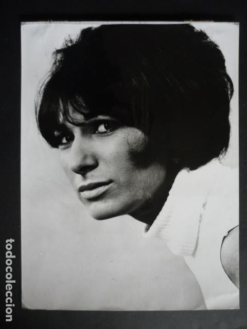 Photos of Singers: LIZ SARIAN CANTANTE ANTIGUA FOTOGRAFIA 18 X 24 CM