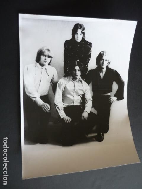 Photos of Singers: THE EXCEPTION CONJUNTO MUSICAL ANTIGUA FOTOGRAFIA 18 X 24 CM