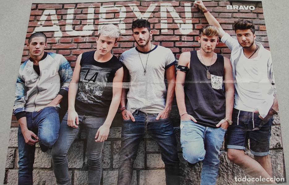 Photos de Chanteurs et Chanteuses: POSTER BRAVO, AURYN Y 1D GEMELIERS, 55,5 X 41,5 CM
