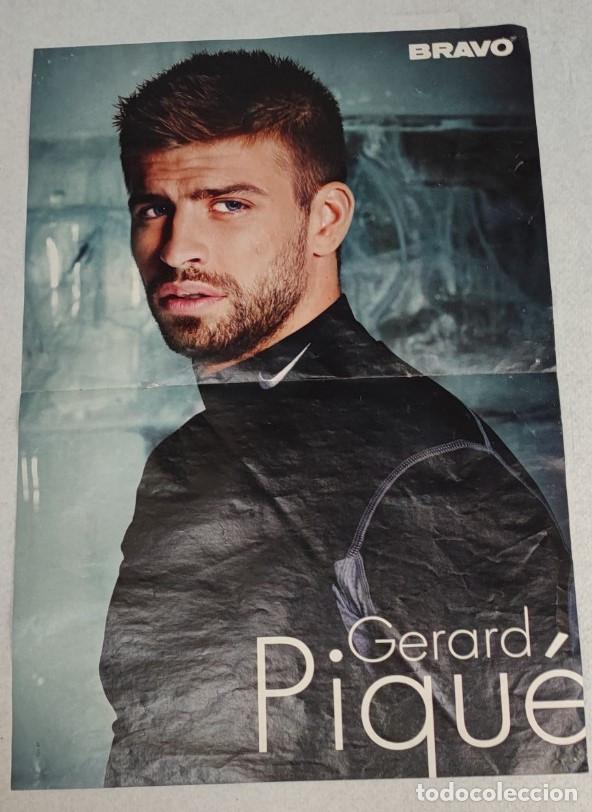 Photos de Chanteurs et Chanteuses: POSTER BRAVO, GERARD PIQUE Y KESHA, 42 X 28 CM
