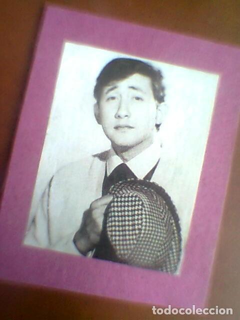 Fotos von Musikern: Kastillo De Las L&aacute;grimas Fans Club 1996 - Luis Aguil&eacute; - foto revista sobre cartulina