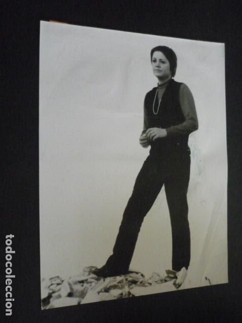 Photos of Singers: ELISA SERNA CANTANTE ANTIGUA FOTOGRAFIA 18 X 24 CM