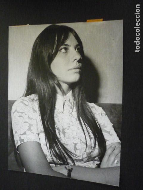 Photos of Singers: LUISA CANTANTE ANTIGUA FOTOGRAFIA 18 X 24 CM