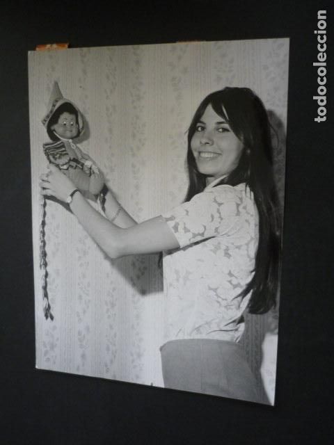 Photos of Singers: LUISA CANTANTE ANTIGUA FOTOGRAFIA 18 X 24 CM