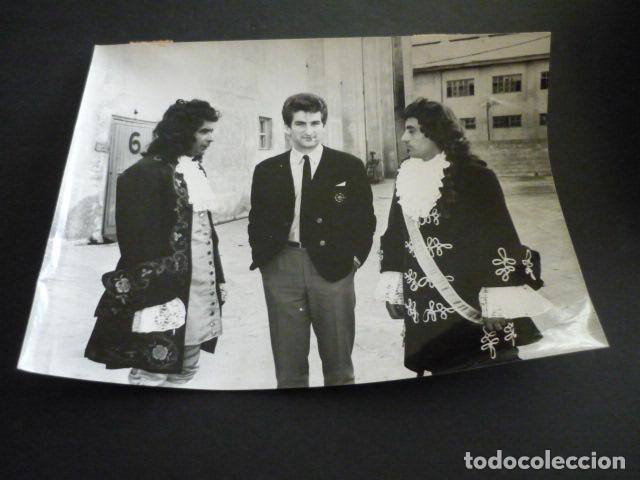 Photos of Singers: EDDY MITCHEL CANTANTE EN MADRID ANTIGUA FOTOGRAFIA 18 X 24 CM