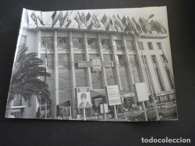 Photos of Singers: CANNES FRANCIA FESTIVAL DEL MIDEM ANTIGUA FOTOGRAFIA 18 X 24 CM