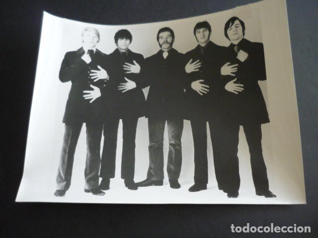 Photos of Singers: THE BYSTANDERS CONJUNTO MUSICAL CANTANTES ANTIGUA FOTOGRAFIA 18 X 24 CM