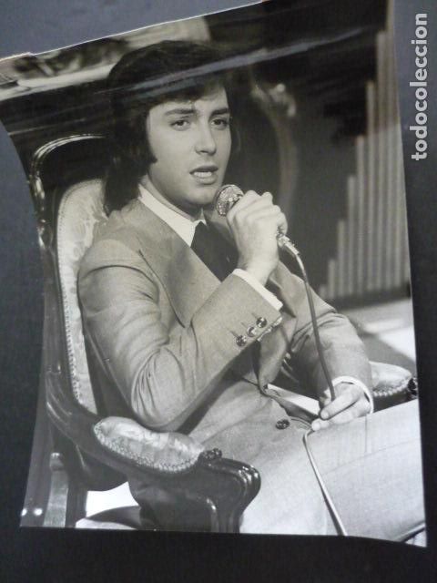 Photos of Singers: TONY LANDA CANTANTE ANTIGUA FOTOGRAFIA 18 X 24 CM