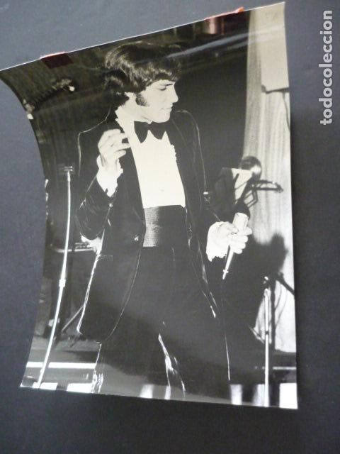 Photos of Singers: TONY LANDA CANTANTE ANTIGUA FOTOGRAFIA 18 X 24 CM