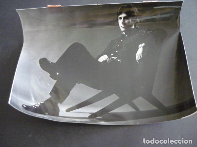 Photos of Singers: TONY LANDA CANTANTE ANTIGUA FOTOGRAFIA 18 X 24 CM