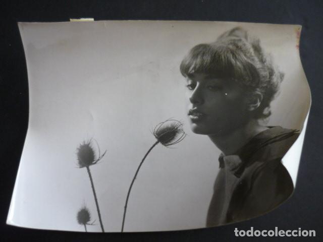 Fotos de Cantantes: LAURA CANTANTE ANTIGUA FOTOGRAFIA 18 X 24 CM