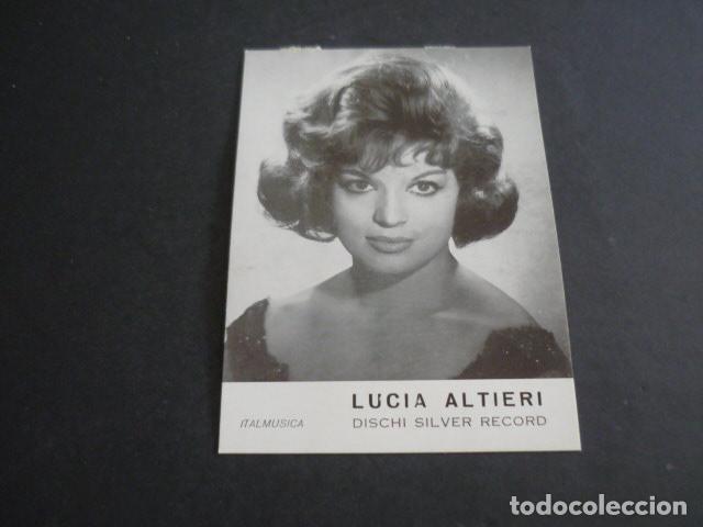 Photos of Singers: LUCIA ALTIERI CANTANTE TARJETA DISCOGRAFIA