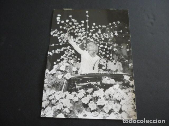 Photos of Singers: SYLVIE VARTAN CANTANTE ANTIGUA FOTOGRAFIA 15 X 21 CM