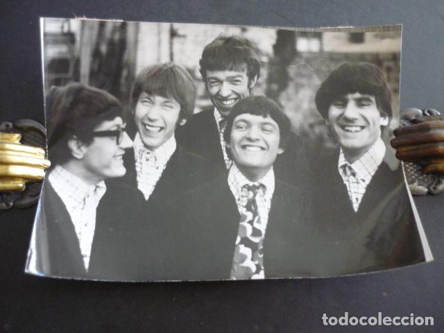 Photos of Singers: THE HI-FIS CONJUNTO MUSICAL ANTIGUA FOTOGRAFIA 18 X 24 CM