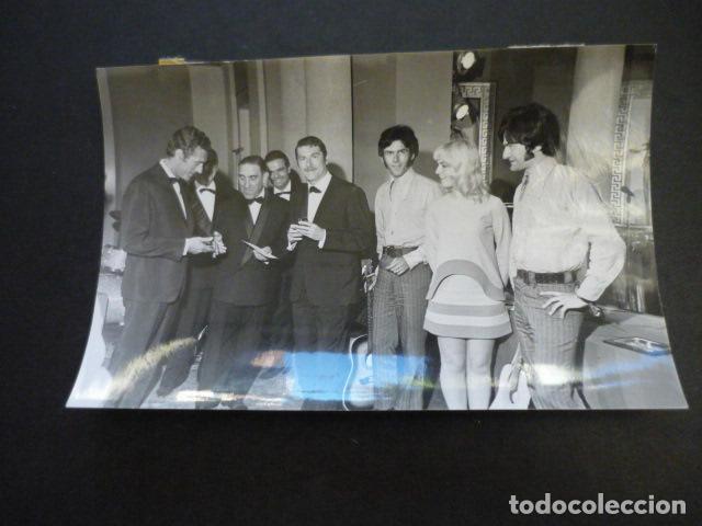 Photos of Singers: J J Y BEBE CONJUNTO MUSICAL CANTANTES ANTIGUA FOTOGRAFIA 12 X 17 CM