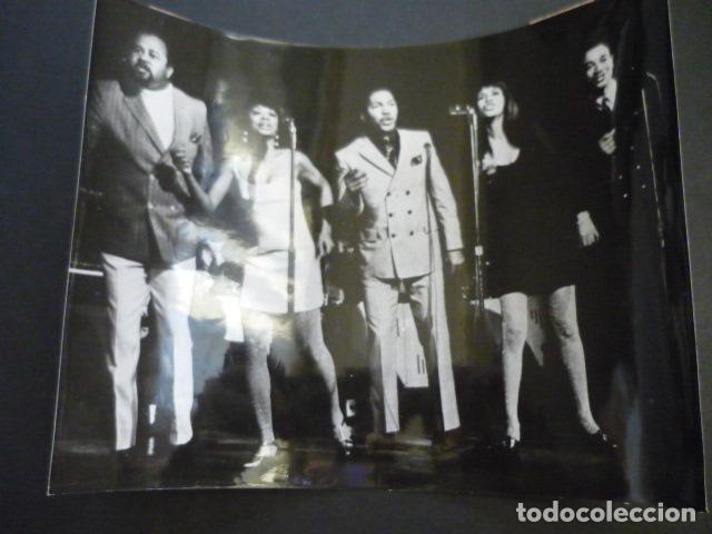 Photos of Singers: THE FITH DIMENSION CONJUNTO MUSICAL CANTANTES ANTIGUA FOTOGRAFIA 18 X 24 CM