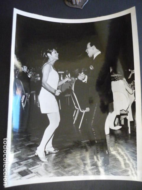 Fotos de Cantores: THE FITH DIMENSION CONJUNTO MUSICAL CANTANTES ANTIGUA FOTOGRAFIA 20 X 24 CM