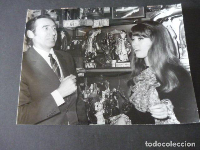 Fotos de Cantores: ROSA MORENA CANTANTE CON JOSE CHICOTE ANTIGUA FOTOGRAFIA 18 X 24 CM