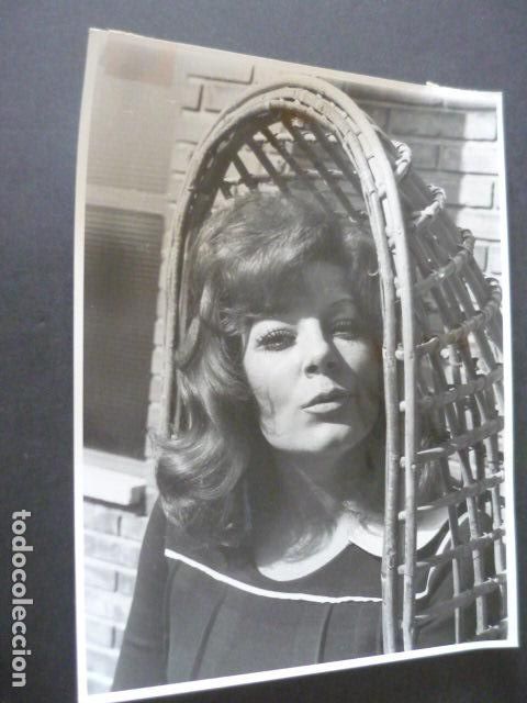 Photos of Singers: LUCIANA WOLF CANTANTE ANTIGUA FOTOGRAFIA 18 X 24 CM