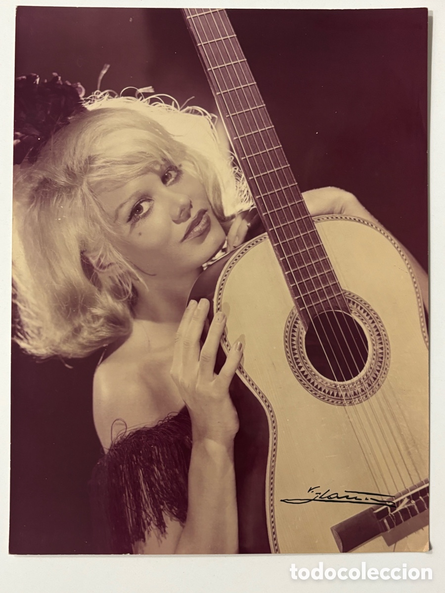 Photos de Chanteurs et Chanteuses: Foto original de Charo Baeza foto Ib&aacute;&ntilde;ez M