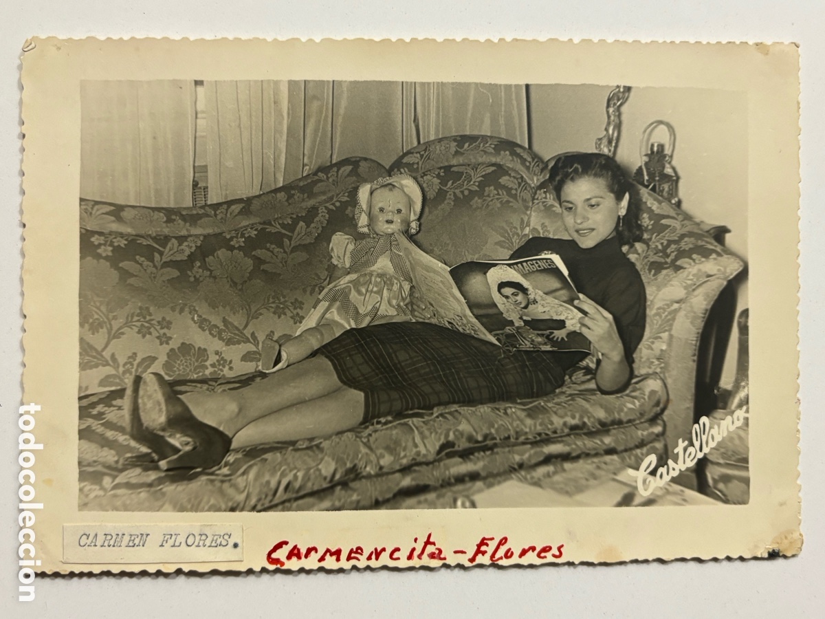 Fotos de Cantantes: Foto original de Carmen Flores foto castellano Madrid M