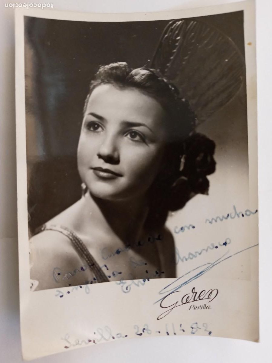 Fotos de Cantantes: FOTO DE CANTANTE DE COPLA ELVIRA CHAMACO CON PEINETA, DEDICADA Y FIRMADA. DE GAREN , SEVILLA