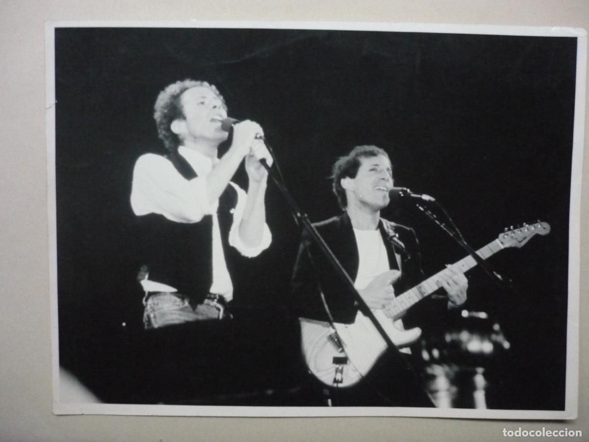 Fotos de Cantantes: simon y garfunkel - foto original b/n - Paul Simon y Arthur &laquo;Art&raquo; Garfunkel