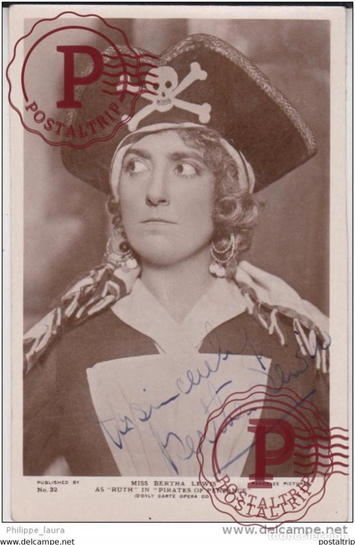 Fotos de Cantantes: origanal signature Miss Bertha Lewis as Ruth in Parates of Penzance doyly opera