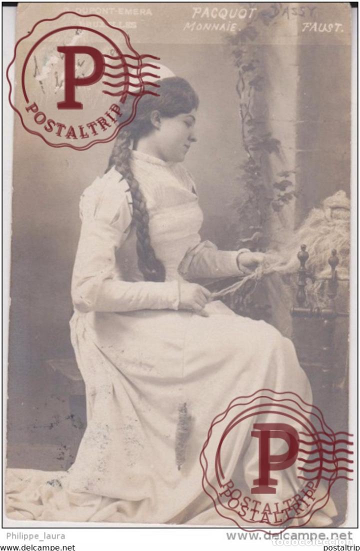 Fotos de Cantantes: pacquot monnaie 1904 photographe Dupont-Emera &agrave; Bruxelles