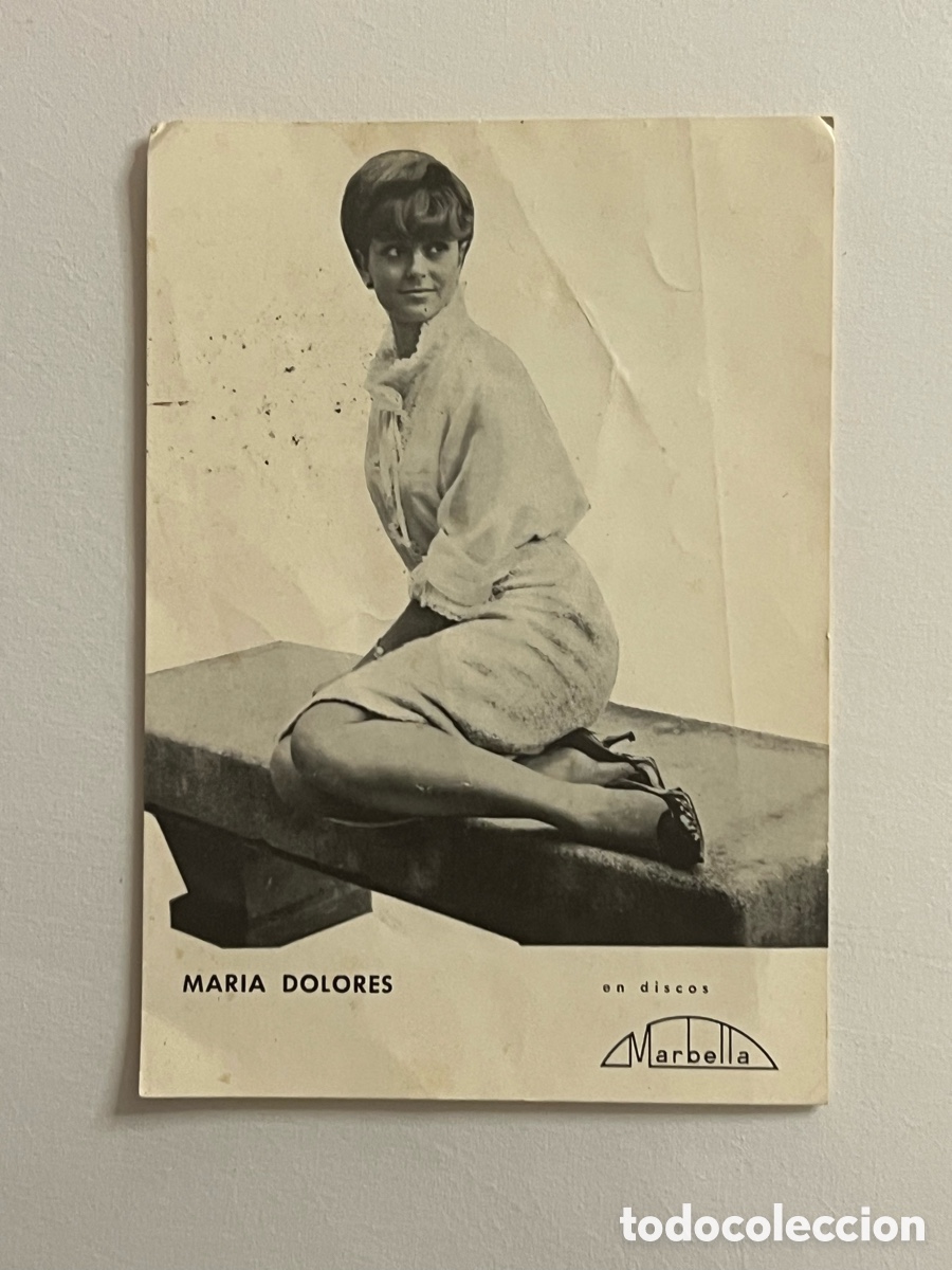 Fotos de Cantantes: MAR&Iacute;A DOLORES.. Cantante espa&ntilde;ola.. en Discos Marbella, Dorso.., sus grandes &eacute;xitos