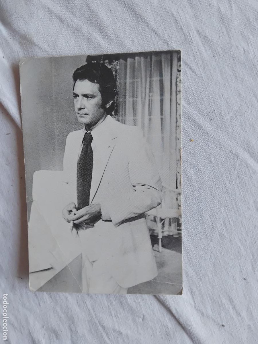 Fotos de Cantantes: FOTO DE MARIO BEUT CON AUTOGRAFO EN EL REVERSO.