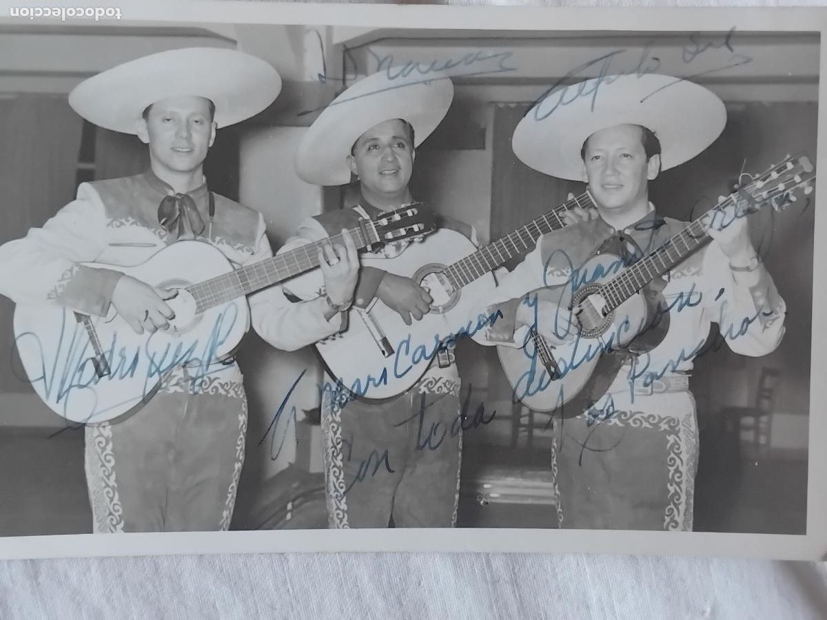 Fotos de Cantantes: FOTOGRAFIA DE LOS PANCHOS EN RUSIA CON DEDICATORIA AUTOGRAFA.