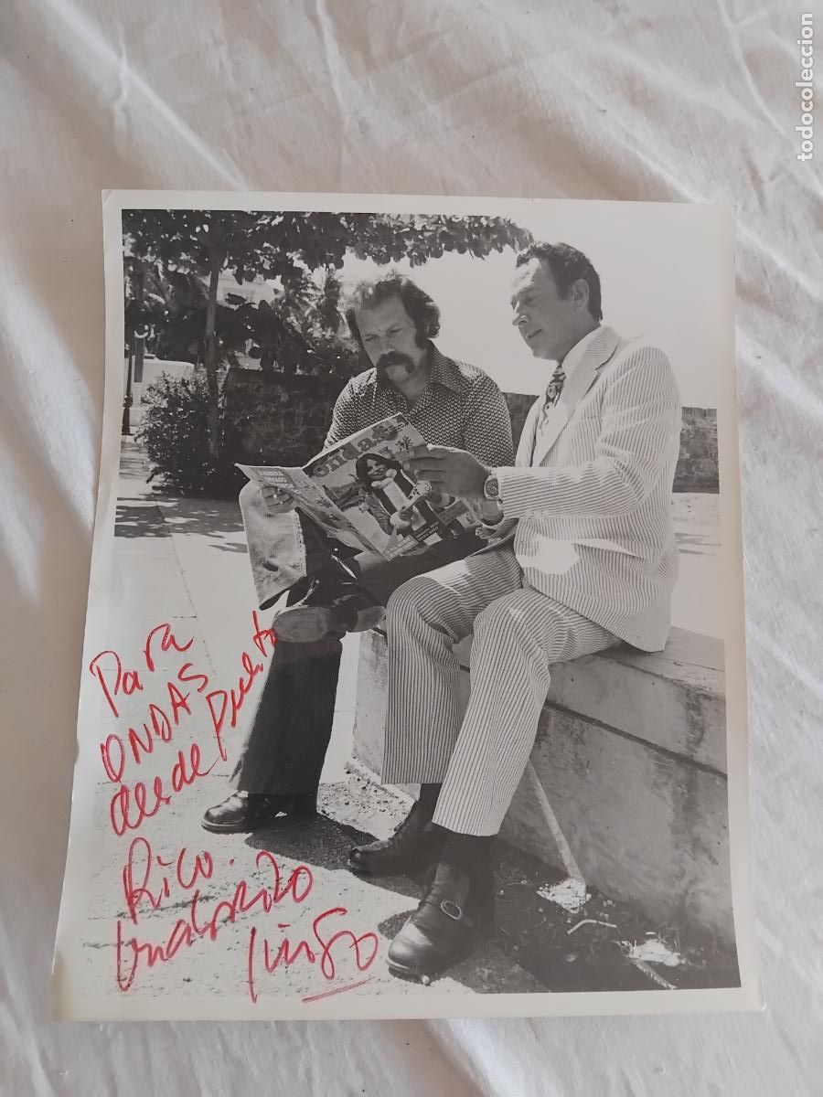 Fotos de Cantantes: FOTO DE I&Ntilde;IGO DESDE PUERTO RICO PARA LA REVISTA ONDAS DEDICADA Y FIRMADA. 25 x 21 cm.