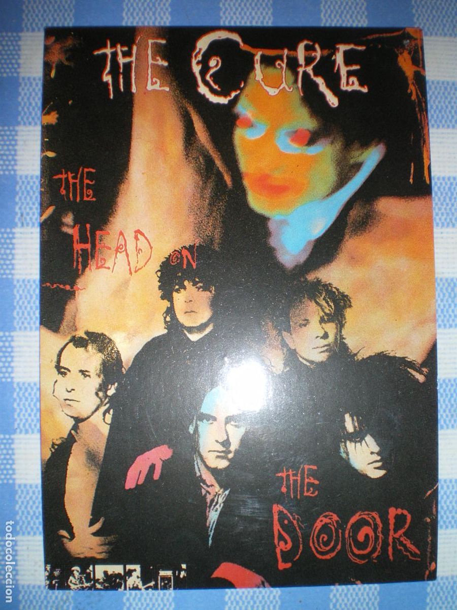 Fotos de Cantantes: POSTAL THE CURE, THE HEAD ON THE DOOR