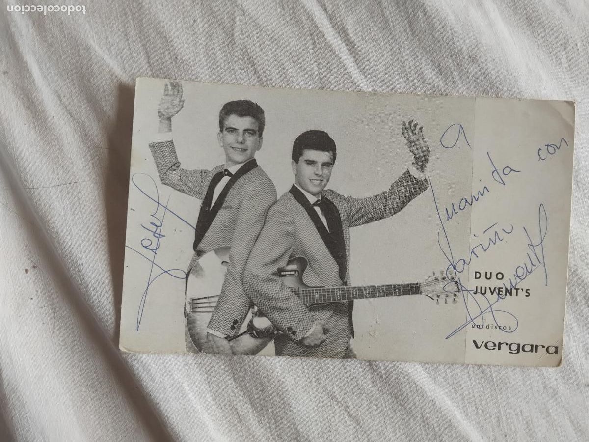 Fotos de Cantantes: DUO JUVENT'S. FOTO PUBLICITARIA DE DISCOS VERGARA CON AUTOGRAFOS Y DEDICATORIA DE LOS 2 COMPONENTES