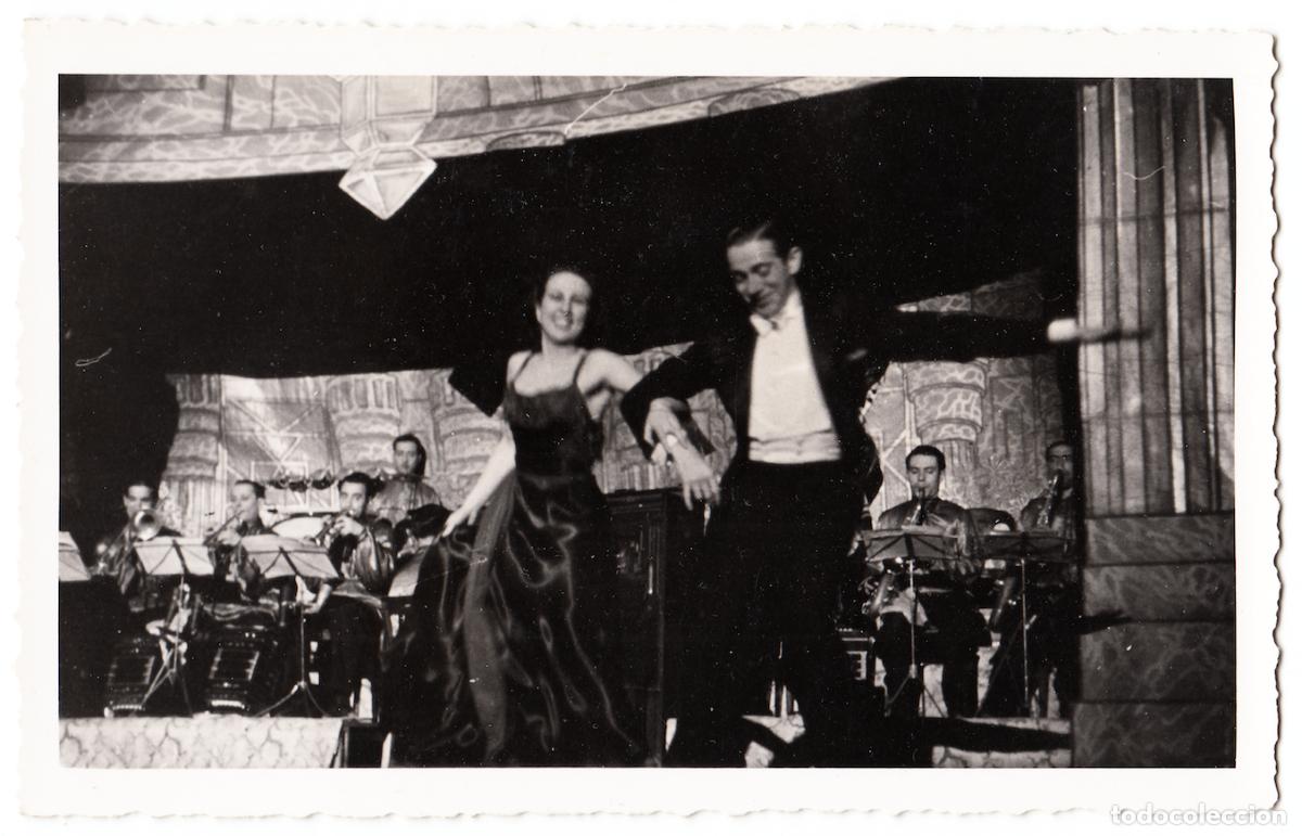 Fotos de Cantantes: Serie 4 fotos actuaci&oacute;n pareja de baile Margary & Francis Margarig Marga Margarita Bailarines Danza