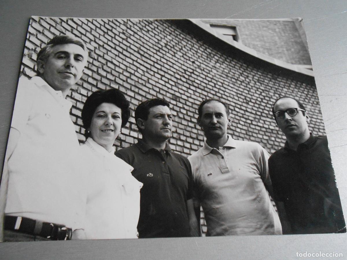 Fotos de Cantantes: Foto de LOS CONTRAPUNTOS, de 24 x 18 cm.
