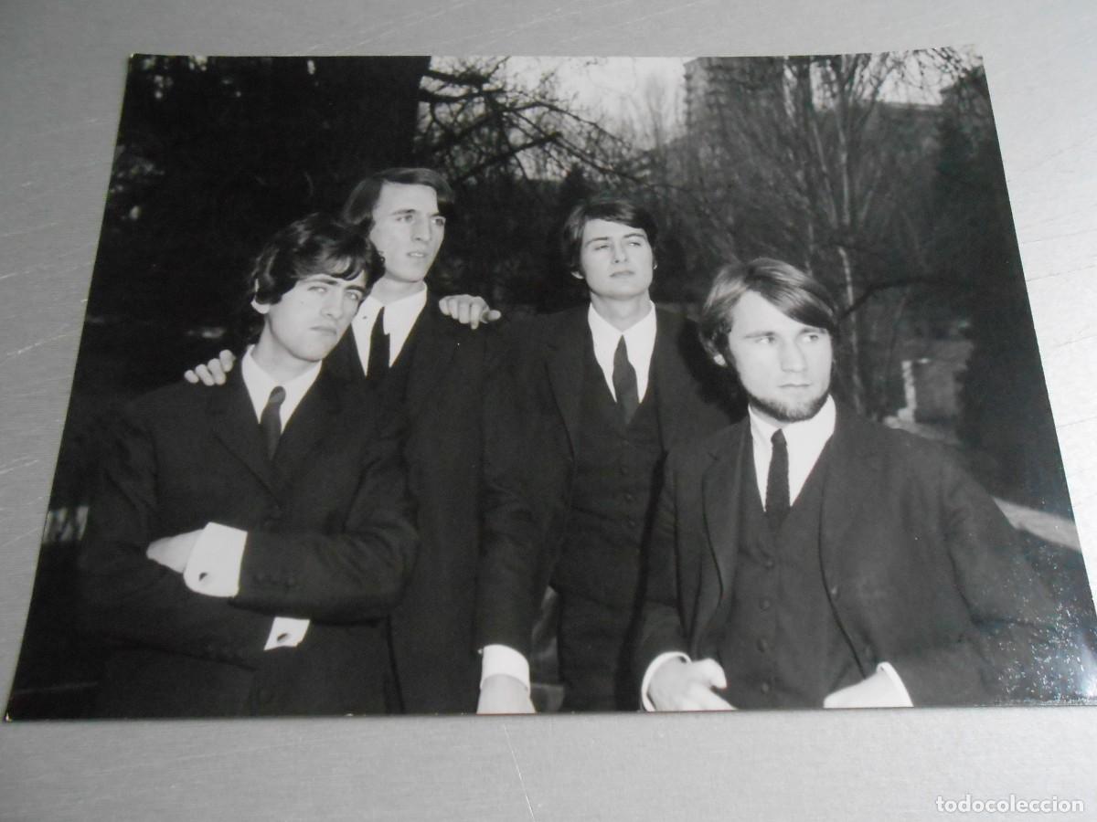 Fotos de Cantantes: Foto de Los ZUECOS, de 24 x 18 cm.
